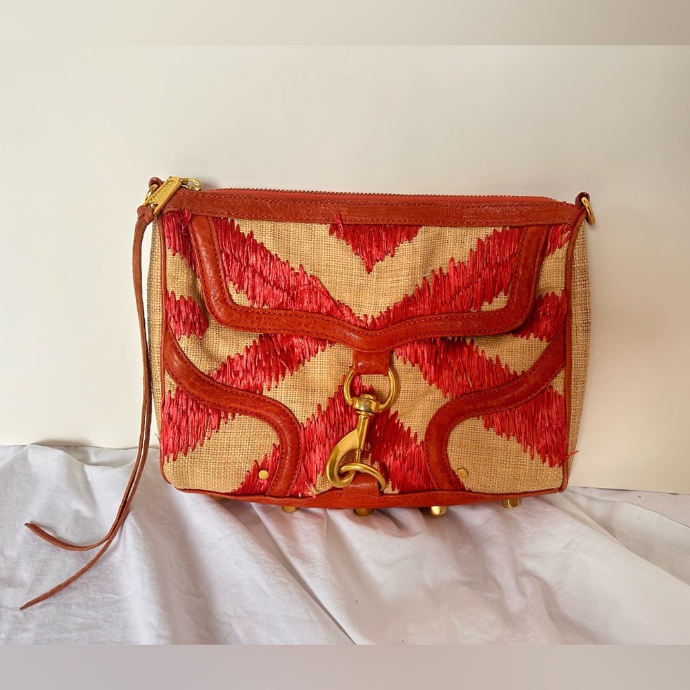 Rebecca Minkoff Straw M.A.C. Bombe Purse in Coral - Picture 5 of 9